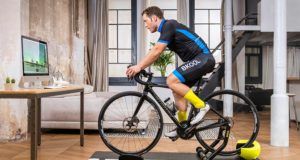 Rodillo BKOOL SMART PRO 2, la evolución de un superventas Rodillo Bkool Smart Pro II