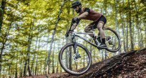 Bicicletas MTB Top por menos de 1000€ Bici de montaña Conor Thunder 2020