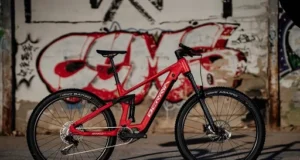 Berria Mako Hybrid HP, la nueva eMTB de la marca española con ADN de competición Berria Mako Hybrid HP 2022