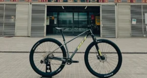 Prueba BH Ultimate RC 7.0 – Premio Compra Ideal en MTB 2022 BH Ultimate RC 7.0